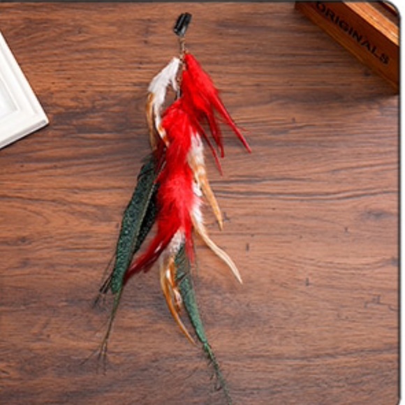 Red Feather Peacock Spears Hair Extension - Picture 2 of 3